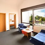 호텔 Boutique-hotel Im Weingarten 3*