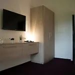Boutique-hotel Im Weingarten 호텔